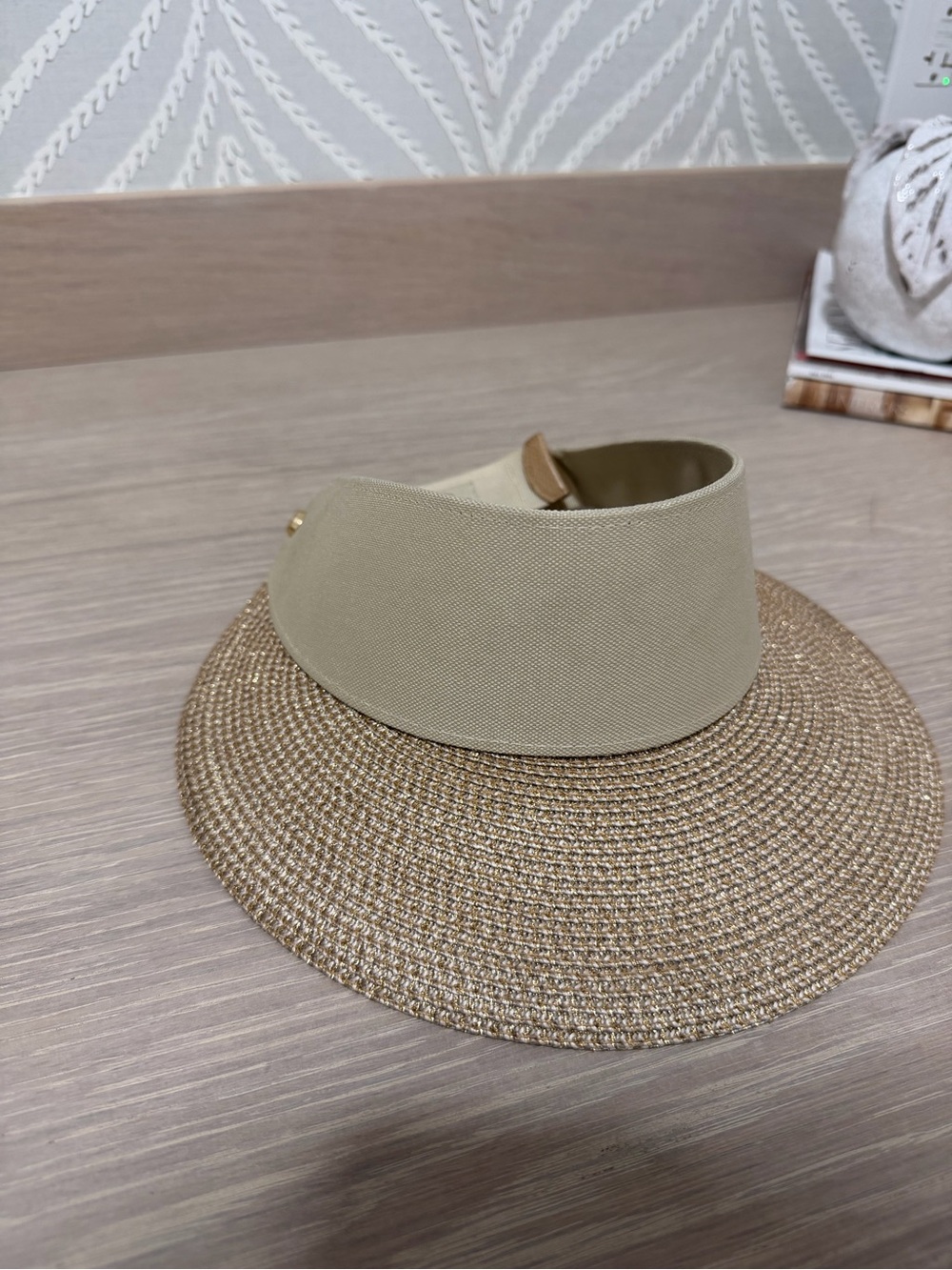 Eric Javits Champ Woven Visor Neutral Tan UPF 50+ Sun Hat - Picture 3 of 8